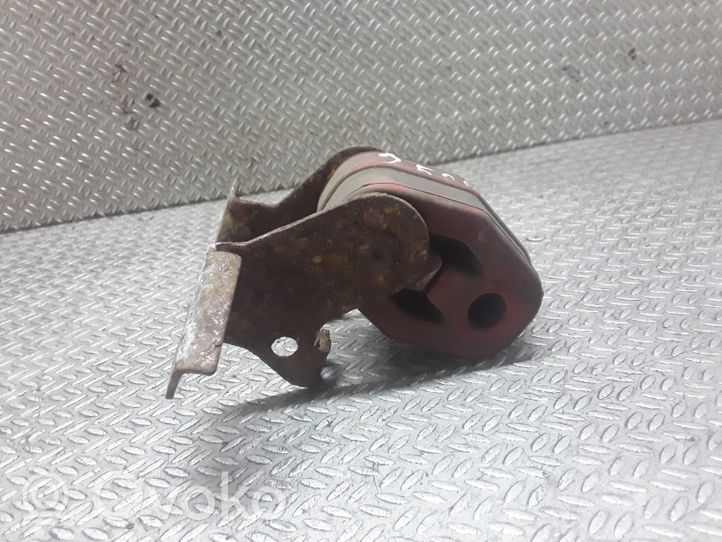 Audi A6 S6 C6 4F Staffa/supporto di montaggio della marmitta 