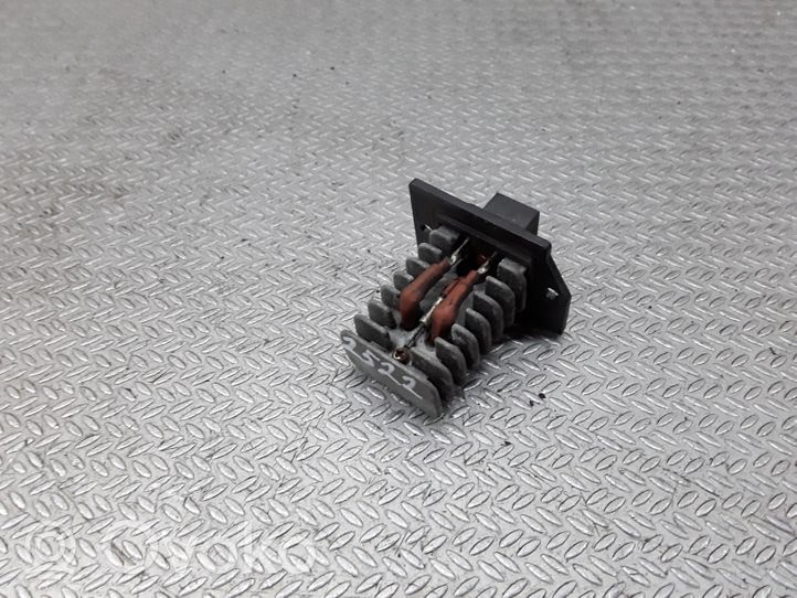 Hyundai Santa Fe Heater blower motor/fan resistor 