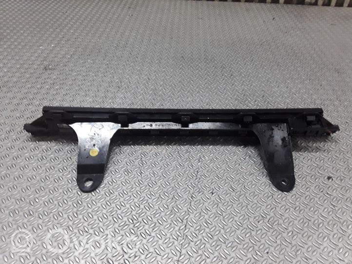 Audi A2 Luz de freno adicional/tercera 8Z0945097