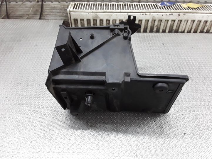 Volvo V50 Boîte de batterie 30666741