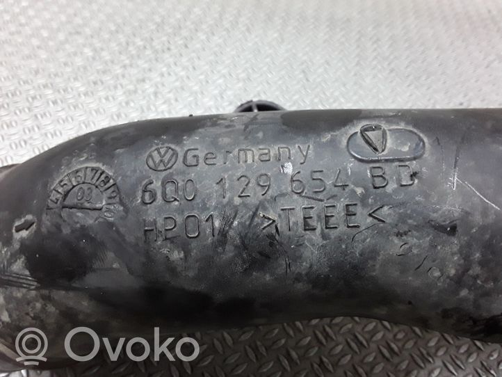 Volkswagen Polo Oro vamzdis į turbiną 6Q0129654BD