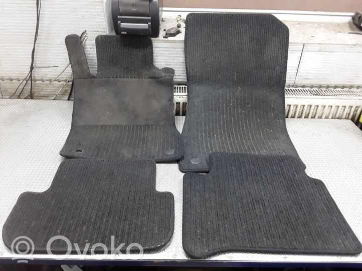 Mercedes-Benz ML W163 Set di tappetini per auto 