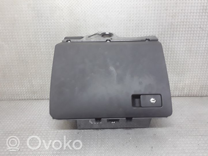 Volkswagen PASSAT B7 Glove box set 3C1857097BK