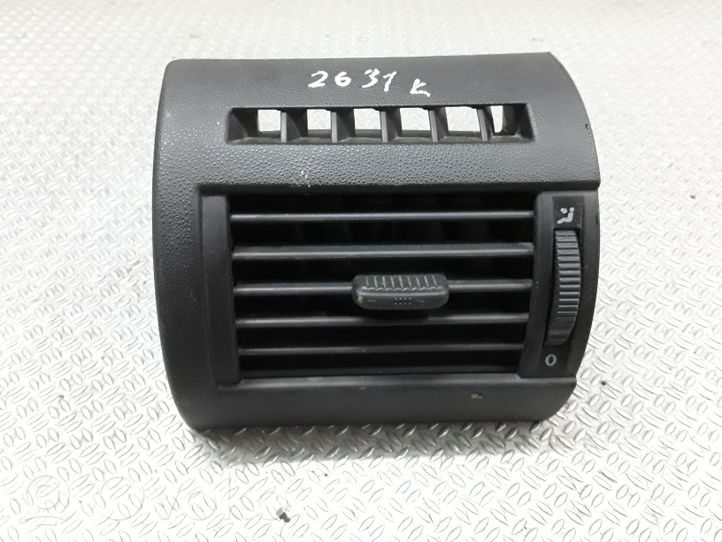 Volkswagen Fox Copertura griglia di ventilazione laterale cruscotto 5Z0819703