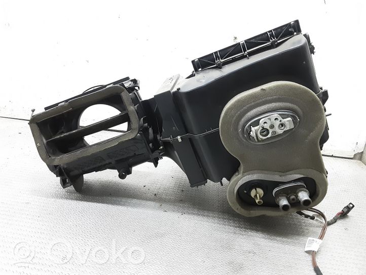 Volkswagen Fox Scatola climatizzatore riscaldamento abitacolo assemblata 6Q1820613D