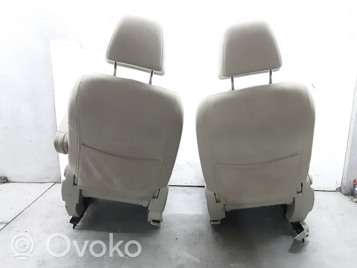 Nissan Prairie Seat set 