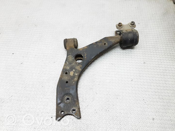 Ford C-MAX I Front lower control arm/wishbone 