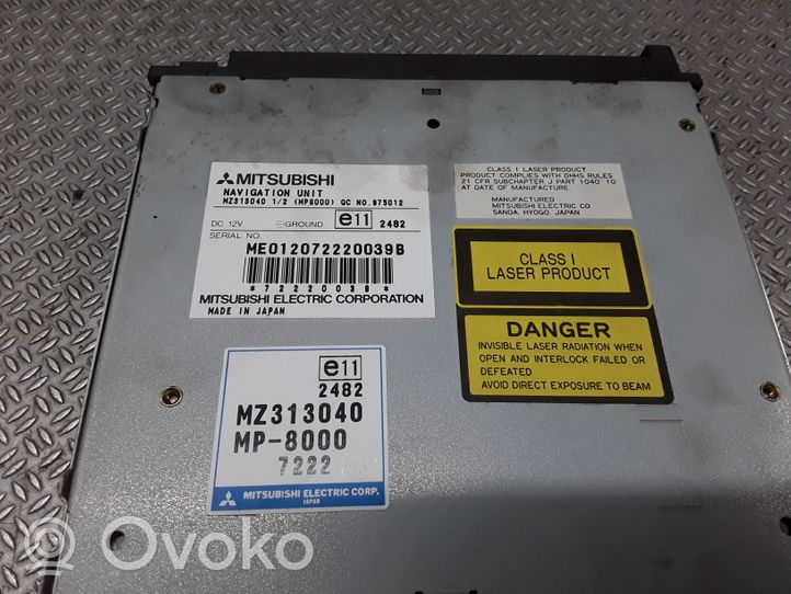 Mitsubishi Grandis Unité de navigation Lecteur CD / DVD MZ313040