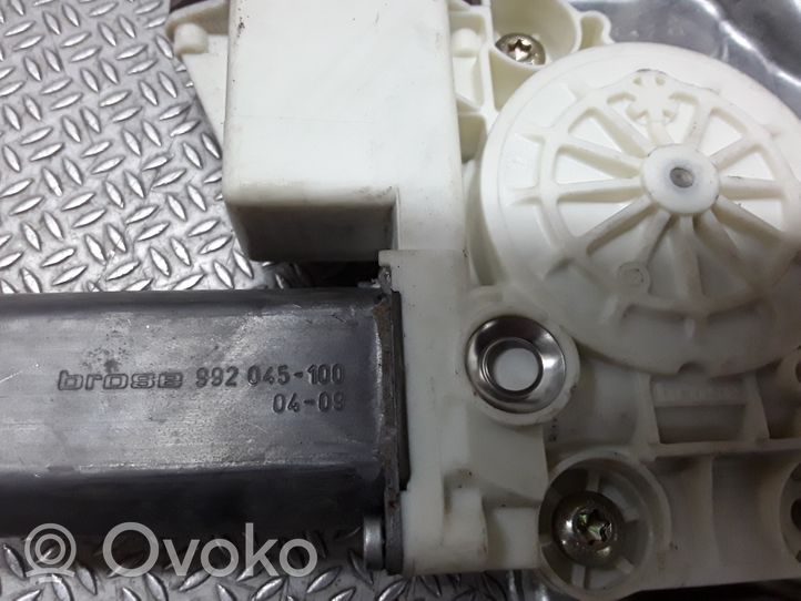 Toyota Avensis T250 Elektryczny podnośnik szyby drzwi przednich 992045100