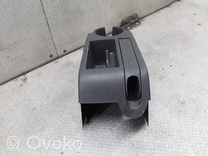 Volkswagen Golf Plus Kita centrinė konsolės (tunelio) detalė 5M0863323J