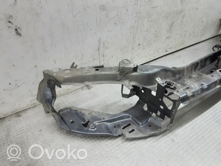 Volvo V50 Support de radiateur sur cadre face avant 