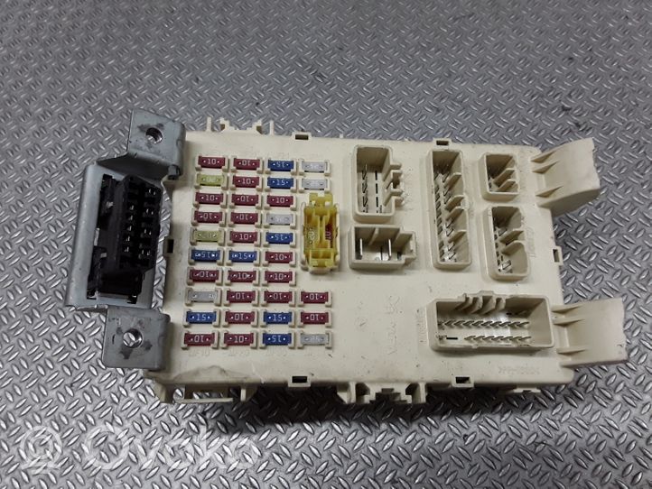 Hyundai i20 (PB PBT) Module de fusibles 919501J031