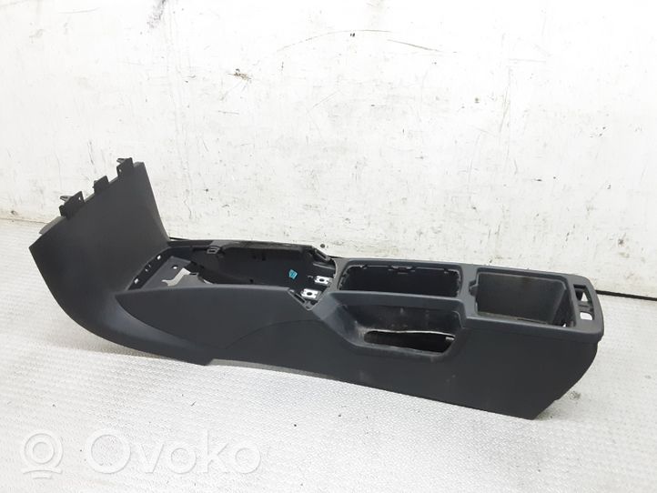 Volvo V50 Console centrale 8687408