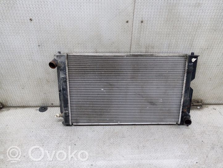 Toyota Corolla Verso E121 Radiateur de refroidissement 