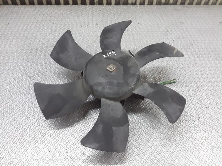 Nissan Almera Tino Hélice moteur ventilateur 