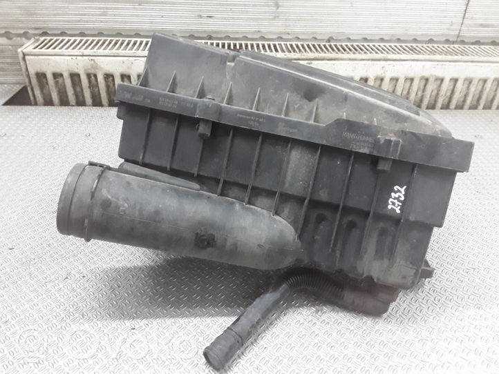 Seat Toledo III (5P) Boîtier de filtre à air 3C0129607AB