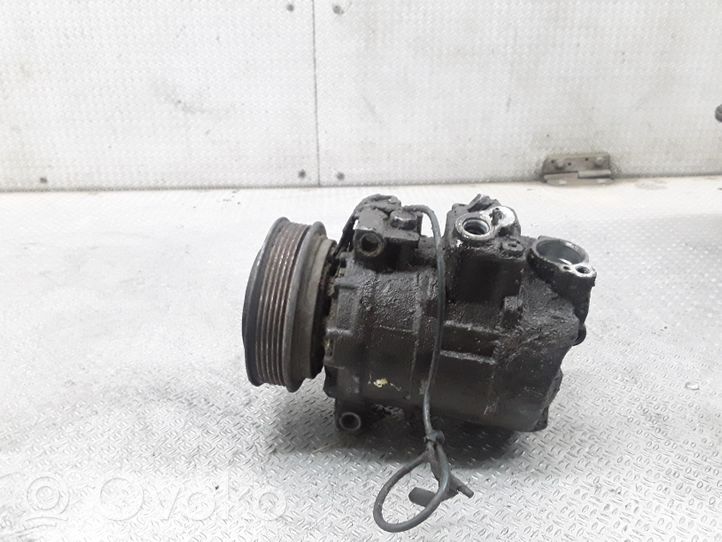 Audi A8 S8 D2 4D Compressore aria condizionata (A/C) (pompa) 