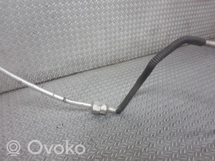 Toyota Yaris Tubo flessibile aria condizionata (A/C) 