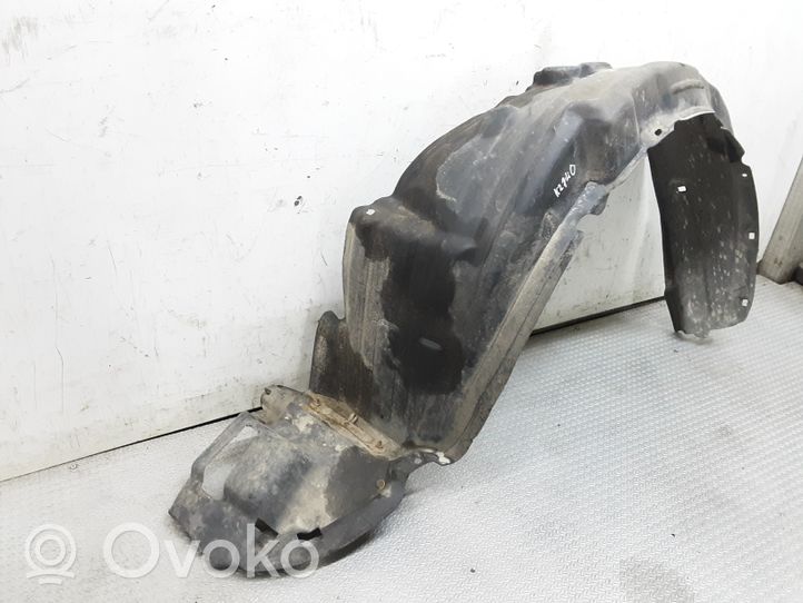 Toyota Corolla Verso E121 Nadkole przednie 