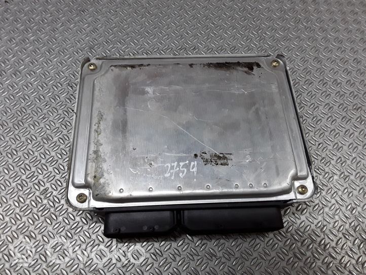 Audi A8 S8 D3 4E Sterownik / Moduł ECU 4E0907560