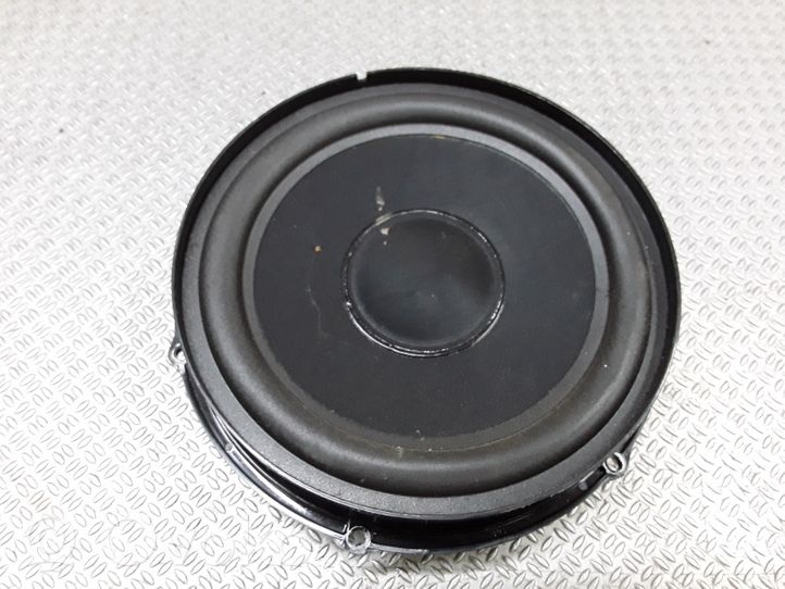 Volkswagen Touareg I Front door speaker 7E0035411A