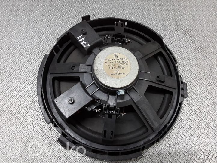 Mercedes-Benz C W203 Subwoofer-bassokaiutin A2038200802