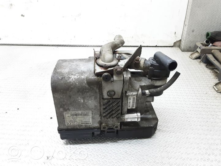 BMW 5 E39 Auxiliary pre-heater (Webasto) 64128387111