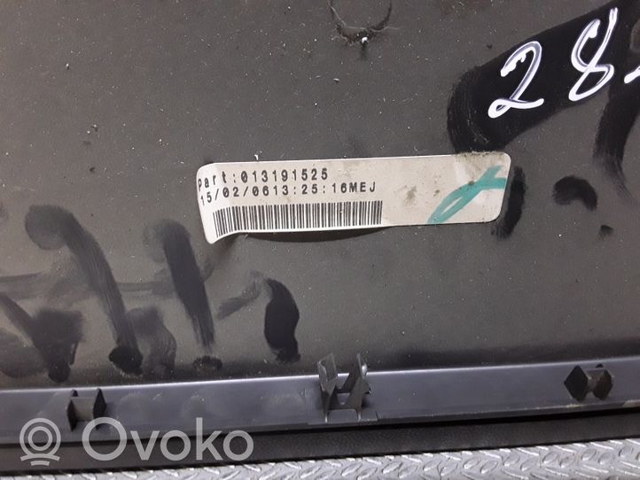 Opel Astra H Schowek deski rozdzielczej / Komplet 013191525