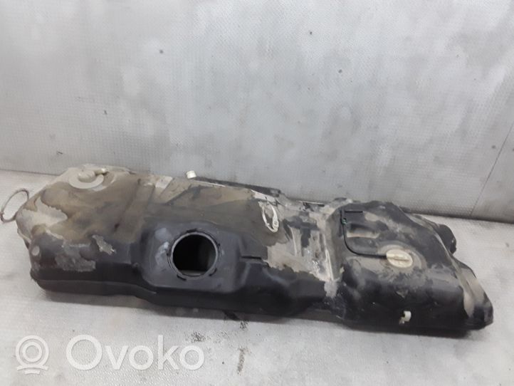 Chrysler Voyager Réservoir de carburant 04809724