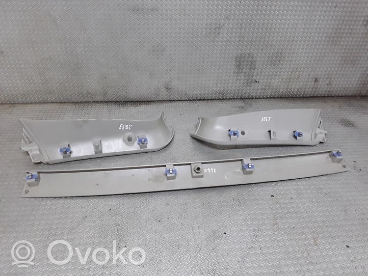 Opel Meriva B Set rivestimento portellone posteriore/bagagliaio 13276142