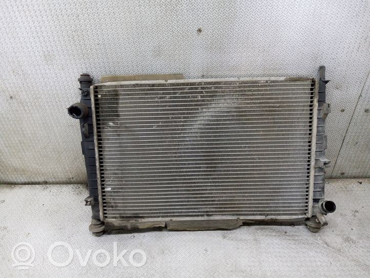 Ford Mondeo Mk III Dzesēšanas šķidruma radiators 1S7H8C342AH