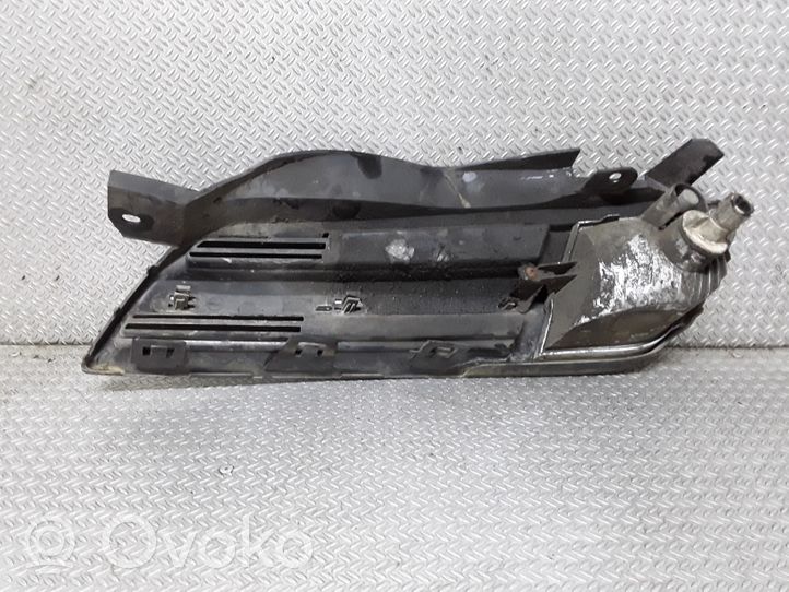 Nissan Micra Maskownica / Grill / Atrapa górna chłodnicy 