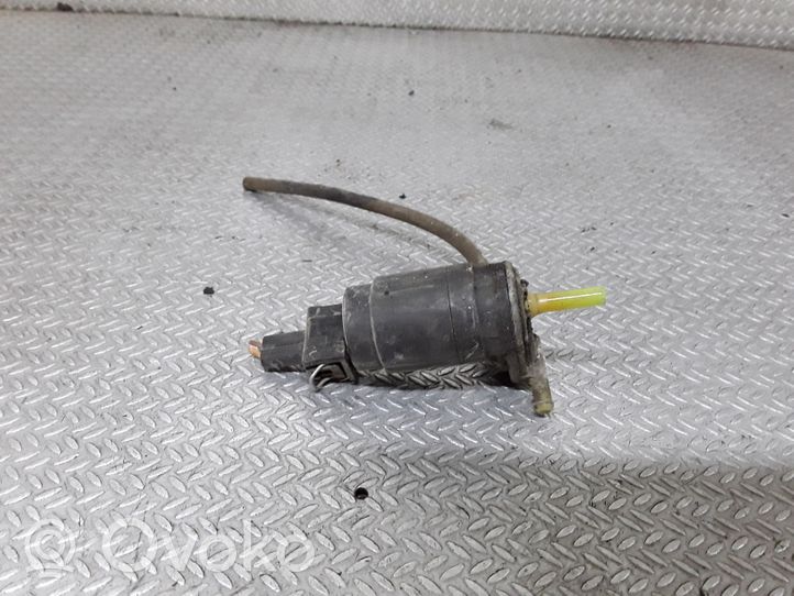 Nissan Micra Tuulilasi tuulilasinpesimen pumppu 