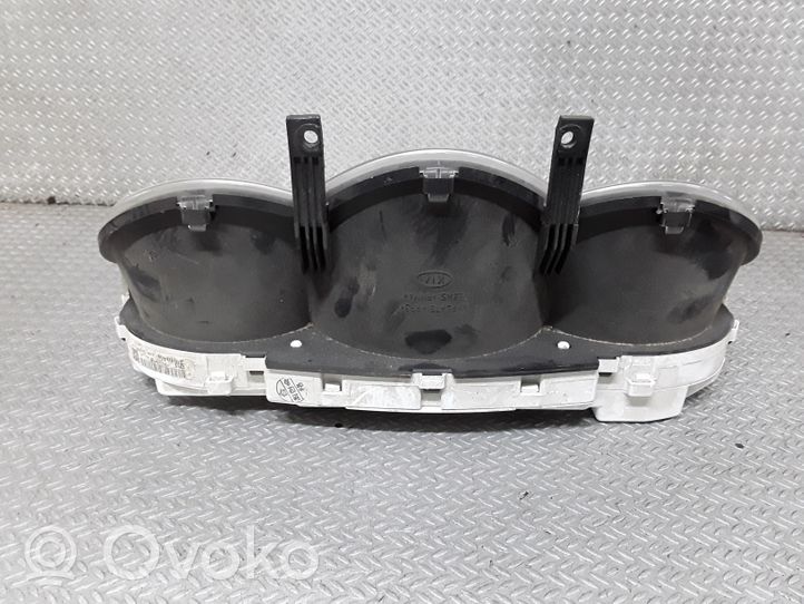 KIA Cerato Spidometrs (instrumentu panelī) 940032F220