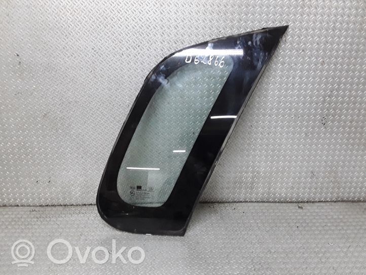 KIA Cerato Rear side window/glass 