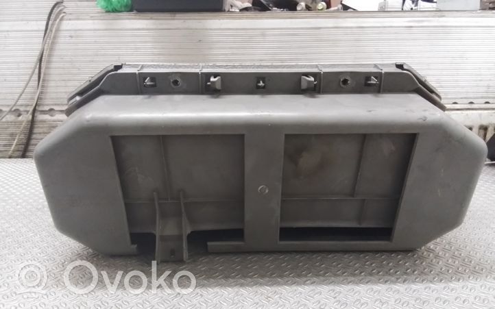 Opel Movano A Daiktadėžės (bordačioko) komplektas 7700351871