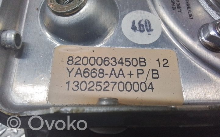 Opel Movano A Poduszka powietrzna Airbag kierownicy 8200063450B