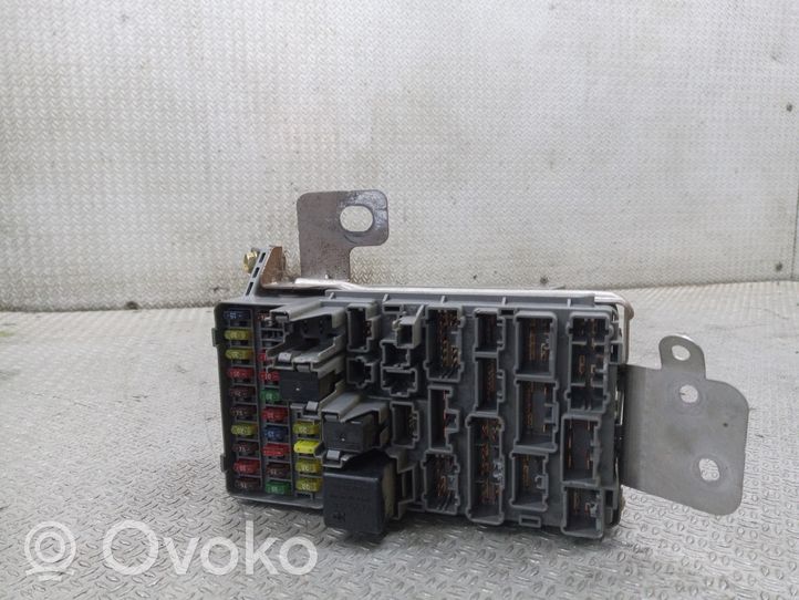 Honda Stream Module de fusibles S7AG01000