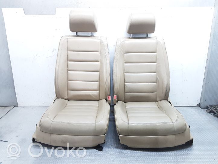 Volkswagen Touareg I Interior set 