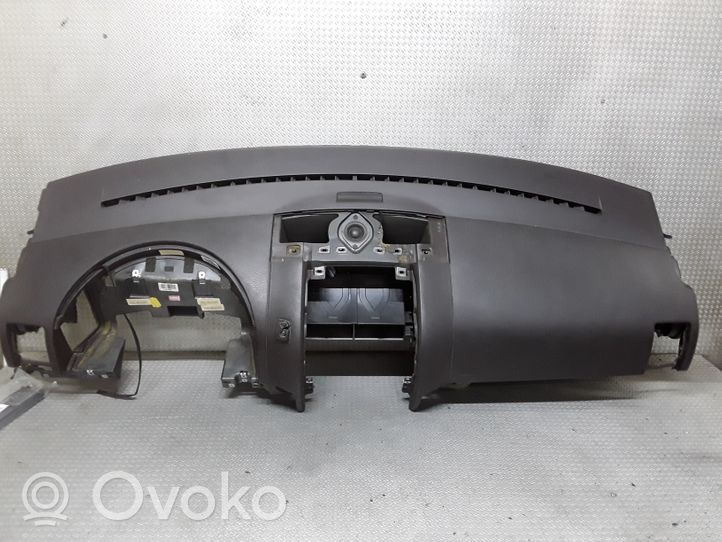 Volkswagen Touareg I Panel de instrumentos 7L6857076