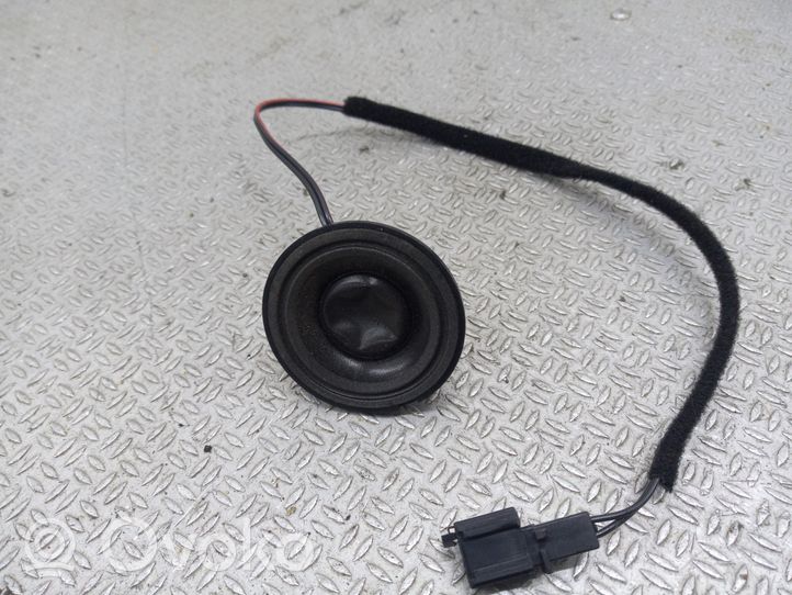 Volkswagen Touareg I High frequency speaker in the rear doors 7L6035415A