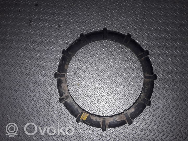 Nissan X-Trail T30 Bague de verrouillage pour réservoir de carburant 1734379900