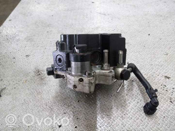 KIA Ceed Pompe d'injection de carburant à haute pression 3310027400