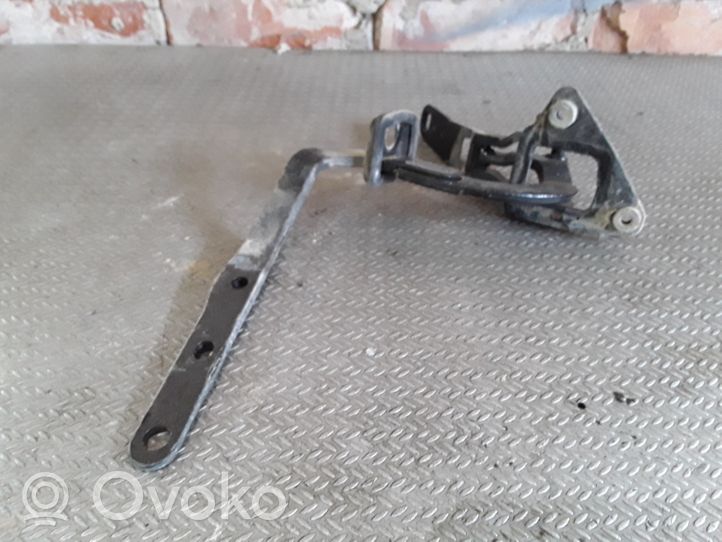 Volvo V70 Scharnier Heckklappe Kofferraumdeckel 8643157