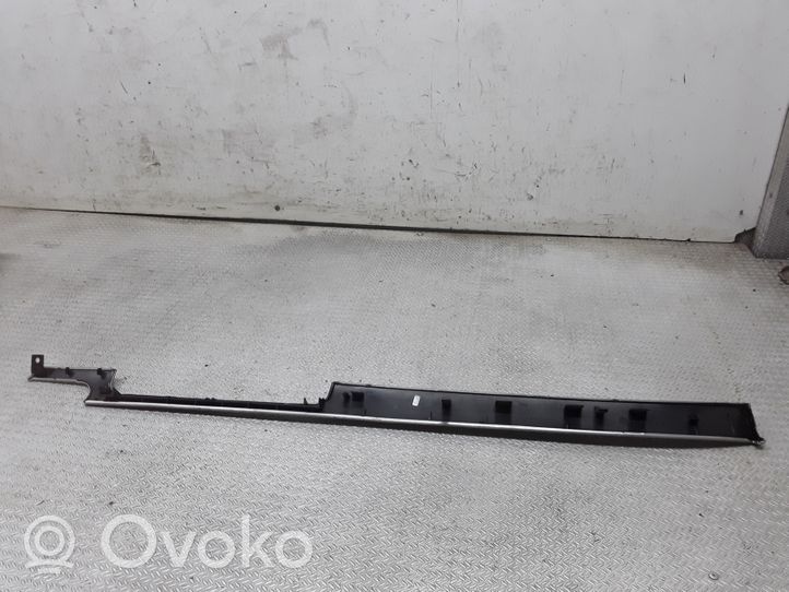 Audi A4 S4 B7 8E 8H Panelės apdaila 8E1853190