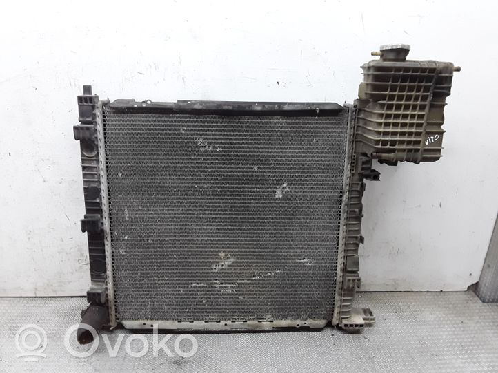 Mercedes-Benz Vito Viano W638 Radiateur de refroidissement 6385012701