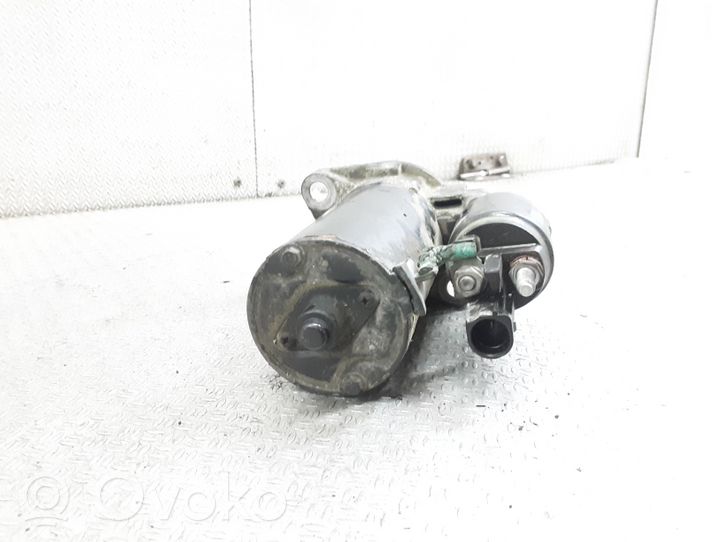 Volkswagen Touran I Starter motor 0001123014