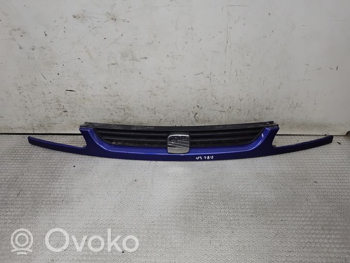 Seat Arosa Grille calandre supérieure de pare-chocs avant 6H0853661C