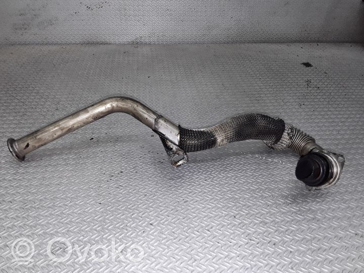 Citroen C4 I Tuyau de raccordement solide EGR 