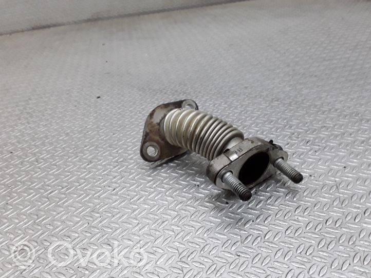 Hyundai Getz Tuyau de raccordement solide EGR 